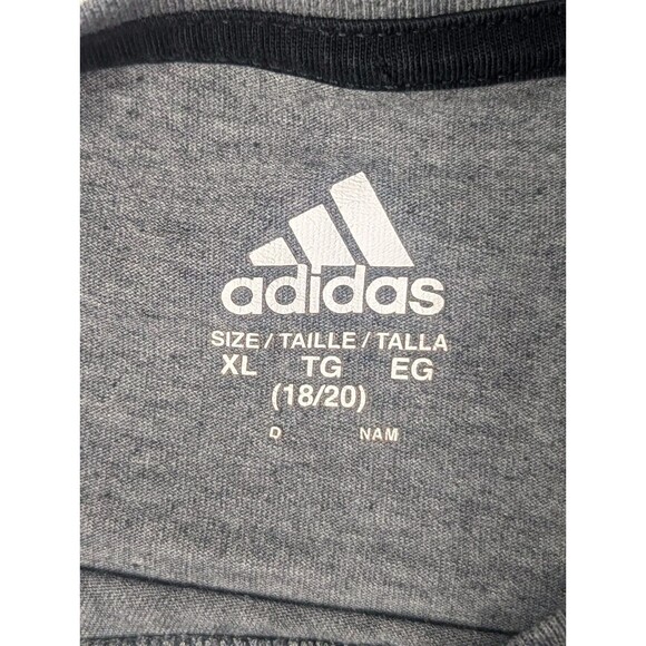 Adidas 8-Bit Sports T-Shirt Youth XL Video Games 3 Stripe Logo Grey Short Sleeve - Picture 4 of 7